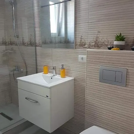 C&c Daire Navodari
